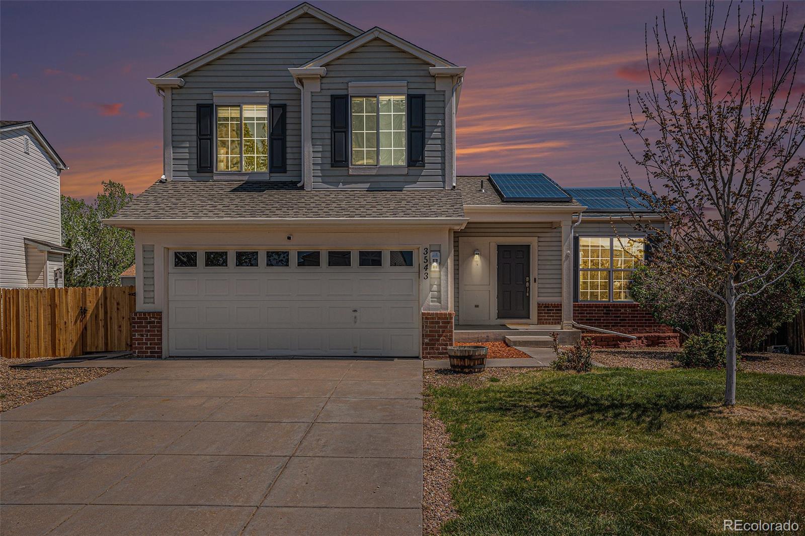 Ridgeview Aurora Home | MLS #: 22576733543 S Ceylon Way, Aurora Beds: 5 Baths: 4 Price: $560,000
