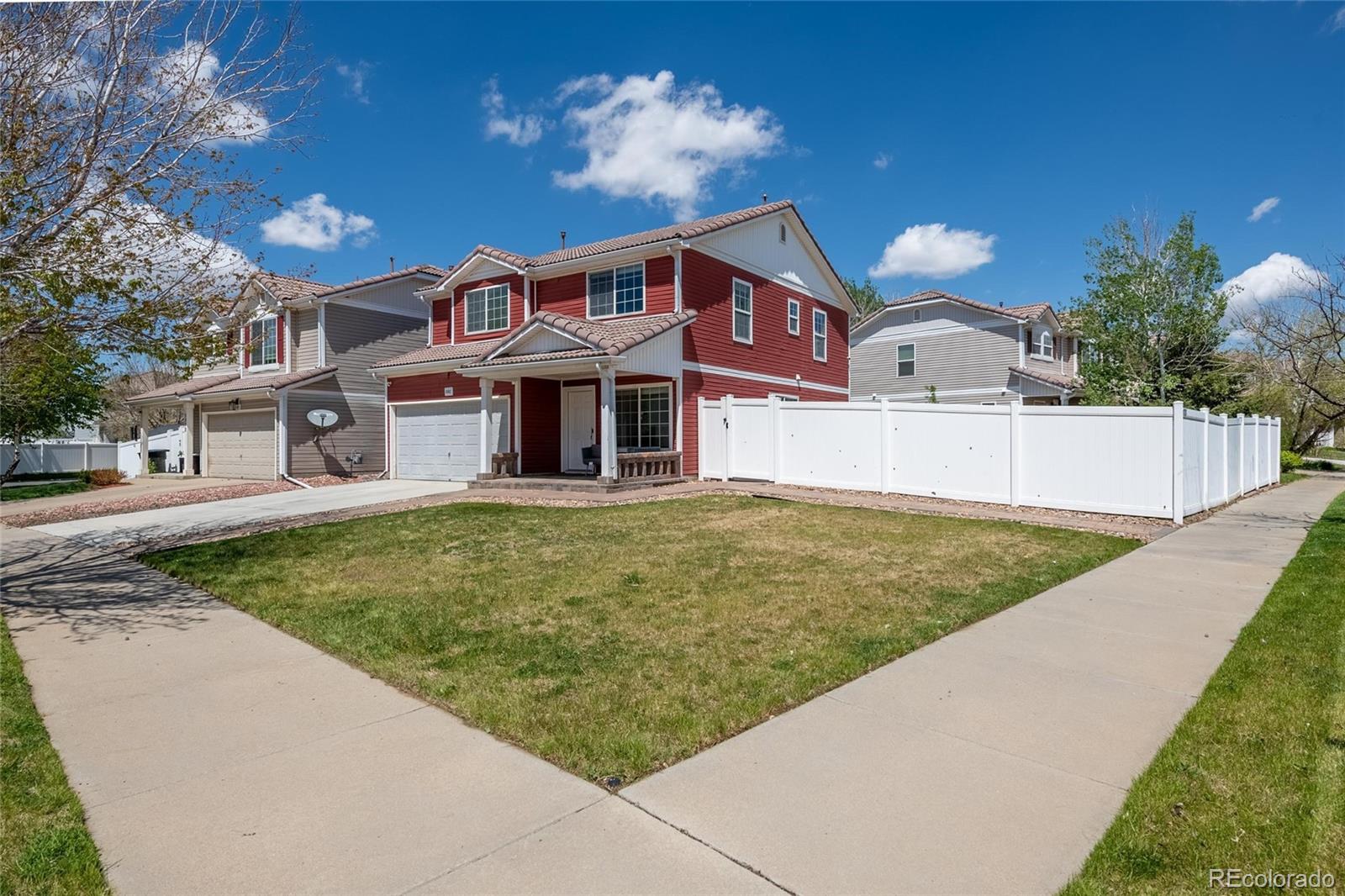 5552  Odessa Street, denver MLS: 2107879 Beds: 3 Baths: 3 Price: $465,000