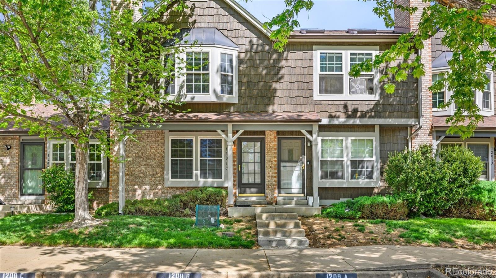 Silvertree Lakewood Condo / Townhome | MLS #: 81285841209 S Flower Circle C, Lakewood Beds: 3 Baths: 3 Price: $385,000