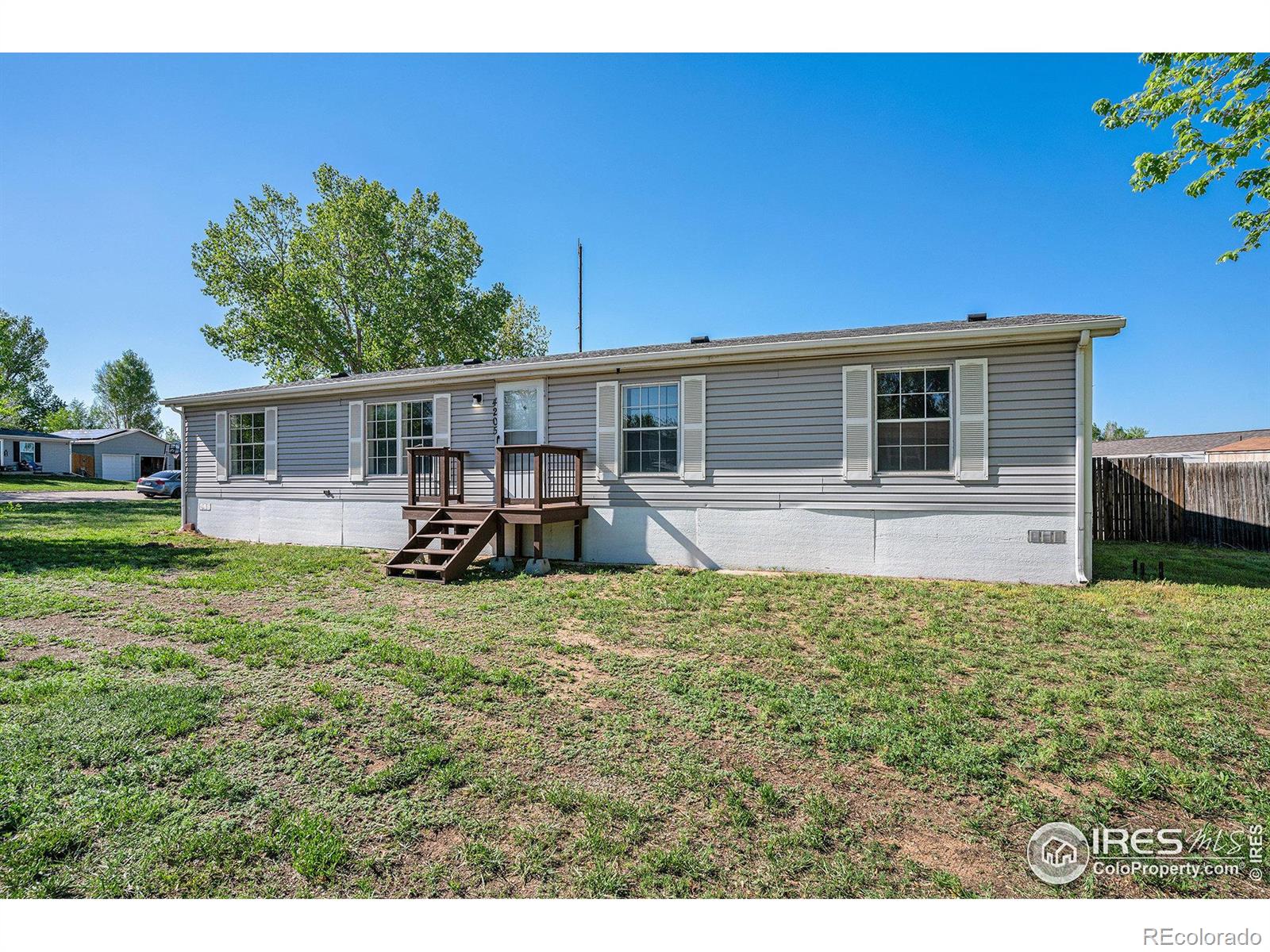 4205  Coronado Street, greeley MLS: 4567891033817 Beds: 3 Baths: 2 Price: $309,900