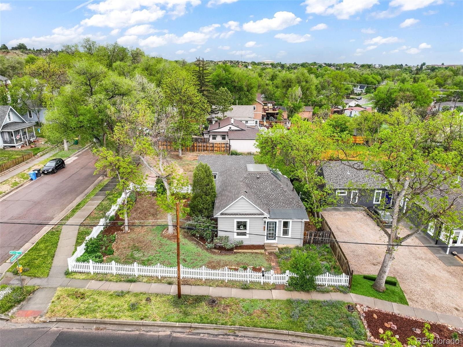West Colorado Springs Colorado Springs Home | MLS #: 5838193315 N 21st Street, Colorado Springs Beds: 2 Baths: 3 Price: $469,900