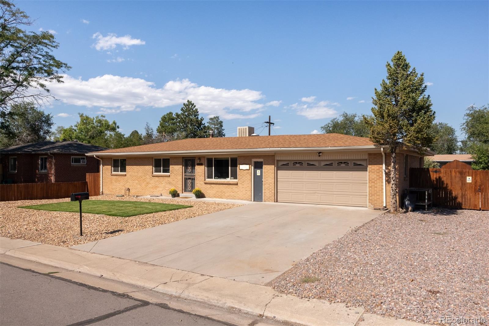 5915 W 5th Avenue, lakewood MLS: 7720323 Beds: 4 Baths: 3 Price: $610,000