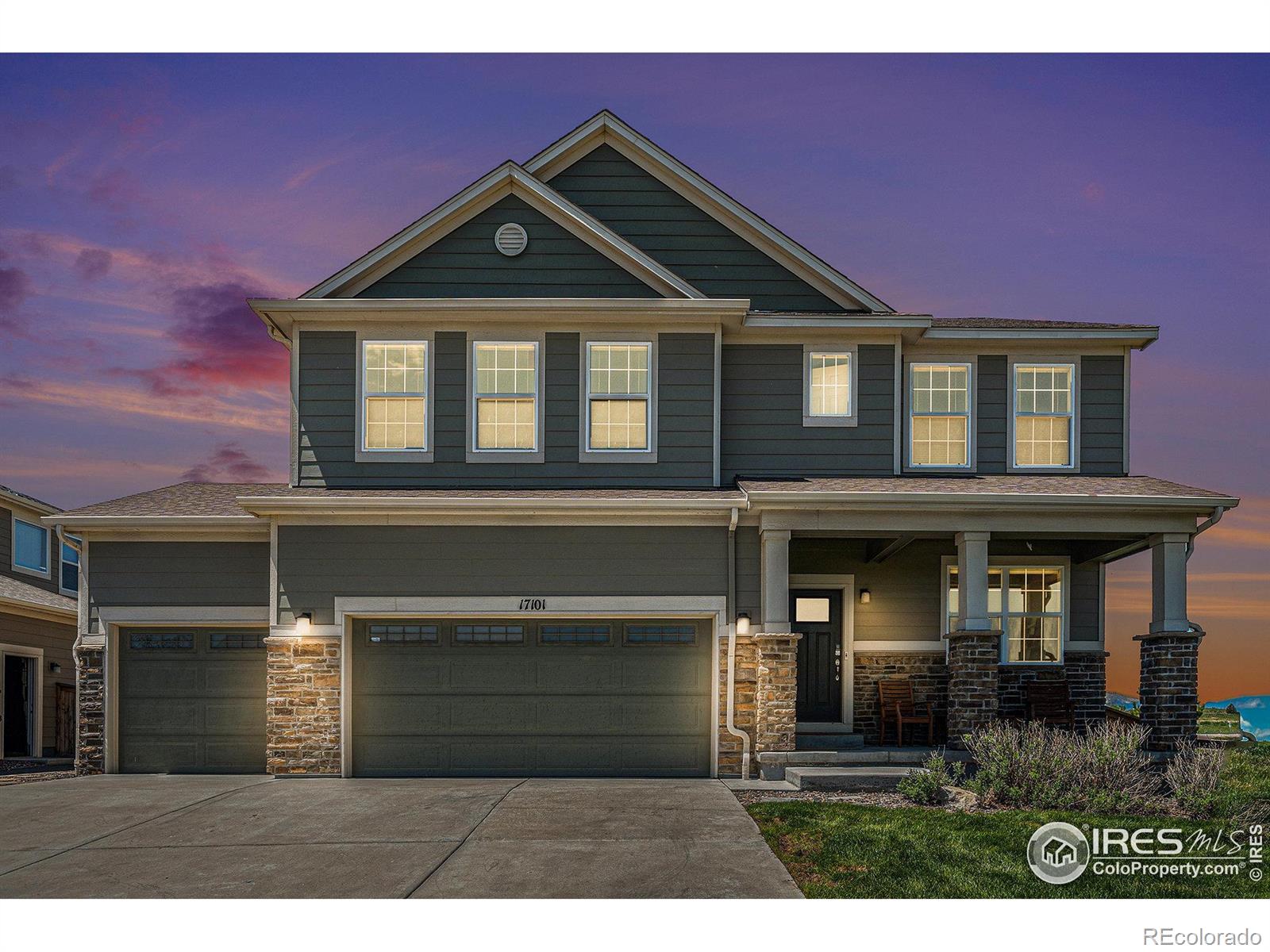 17101  Pecos Street, broomfield MLS: 4567891033948 Beds: 4 Baths: 3 Price: $775,000