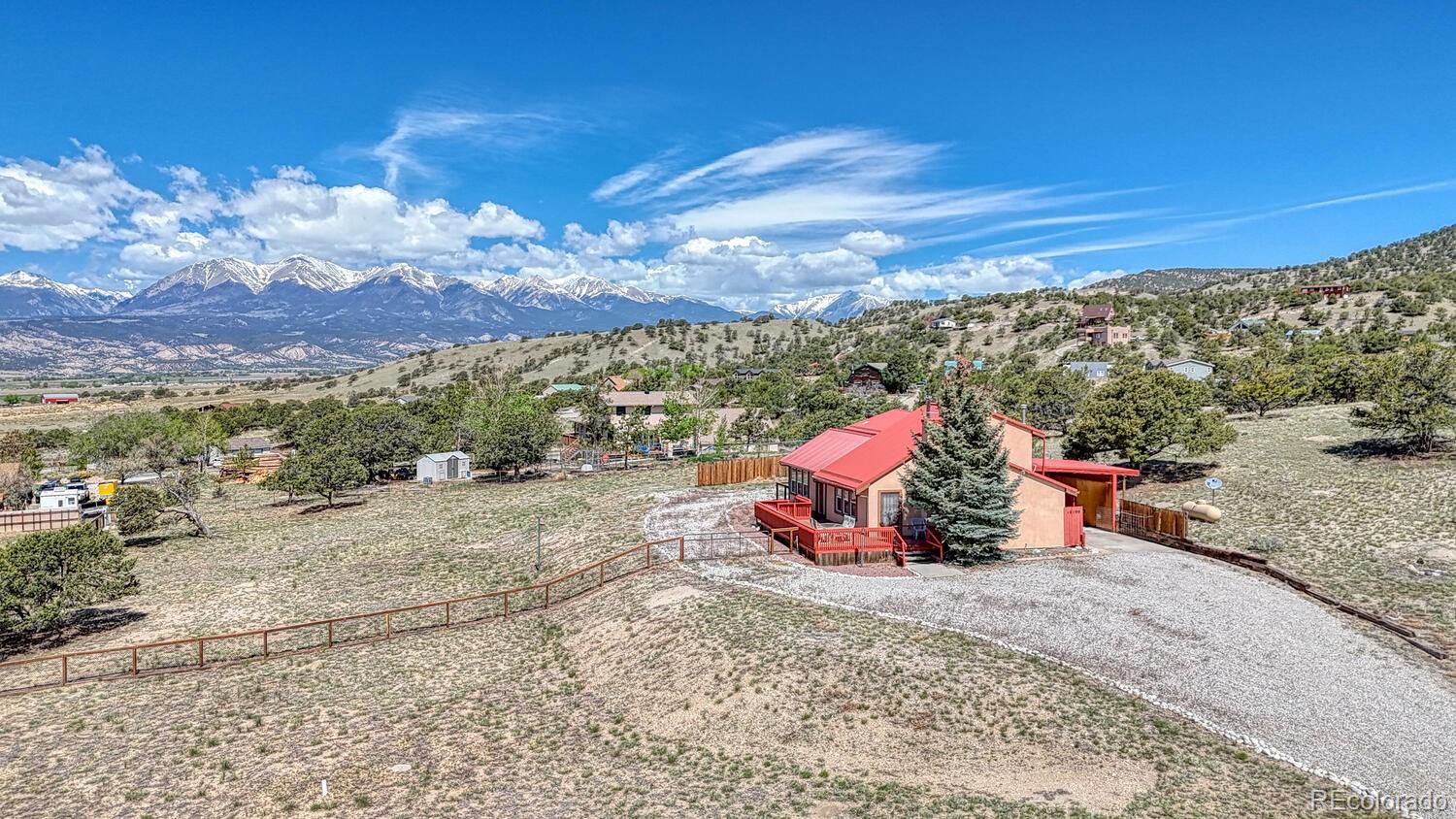 10199 w cheyenne circle, Salida sold home. Closed on 2026-05-29 for $700,000.