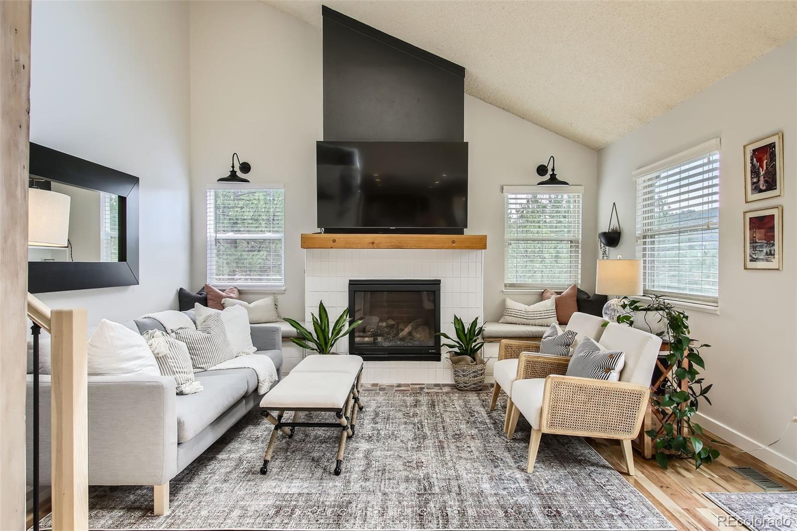  Pine Home | MLS #: 678797516626  Ouray Road, Pine Beds: 4 Baths: 4 Price: $899,900