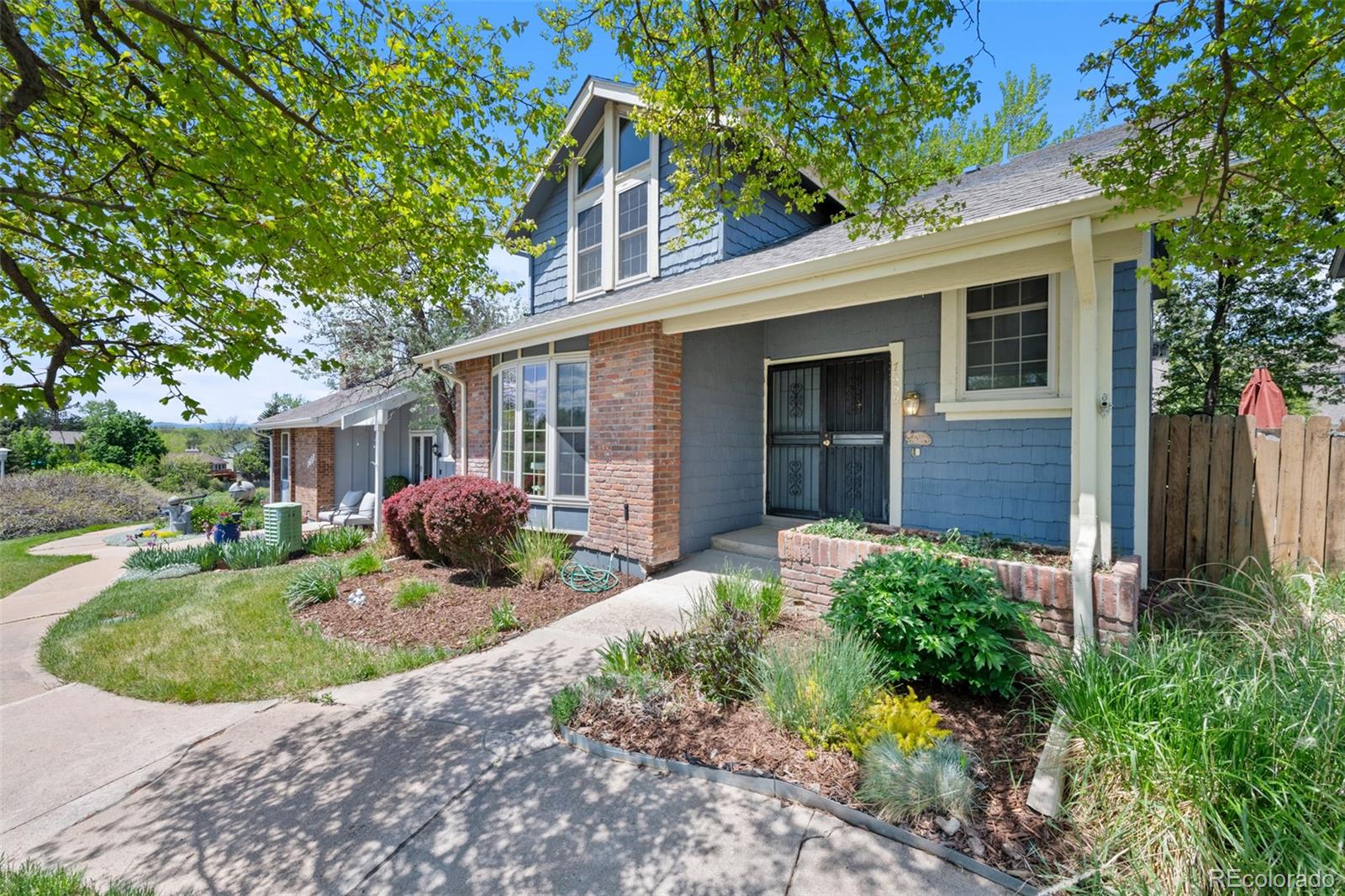 7659 s rosemary circle, Centennial sold home. Closed on 2025-07-14 for $600,000.
