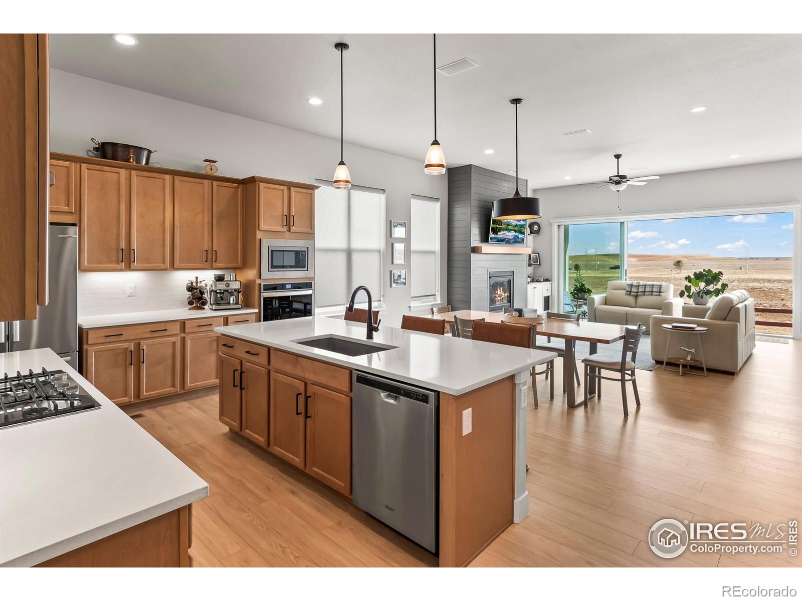 1735  Long Shadow Drive, windsor MLS: 4567891034125 Beds: 5 Baths: 3 Price: $749,900