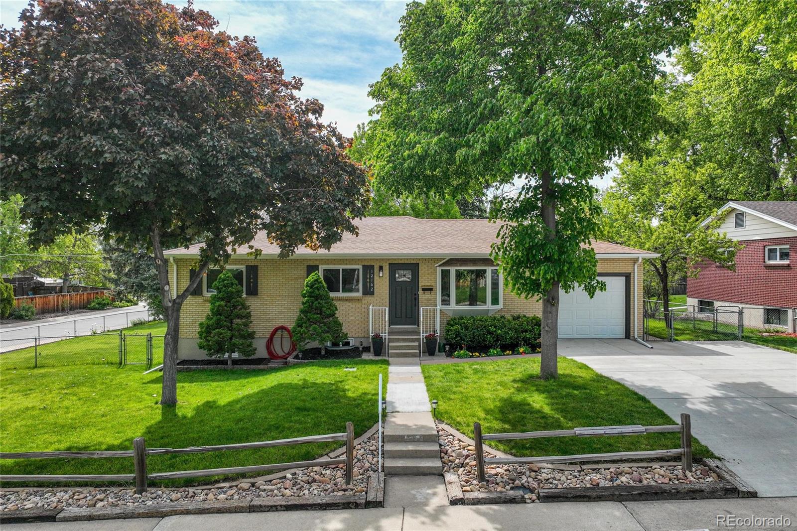 Green Mountain Village Lakewood Home | MLS #: 885512512162 W Dakota Drive, Lakewood Beds: 4 Baths: 3 Price: $635,000