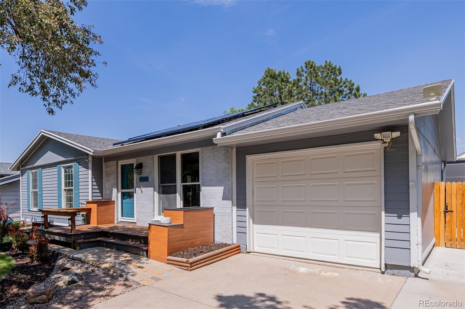 Kingsborough Aurora Home | MLS #: 87121482452 S Norfolk Street, Aurora Beds: 5 Baths: 2 Price: $499,900