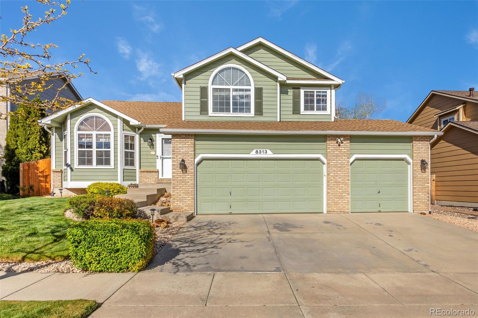 Fairfax Ridge Colorado Springs Home | MLS #: 85194228313  Andrus Drive, Colorado Springs Beds: 5 Baths: 4 Price: $574,900