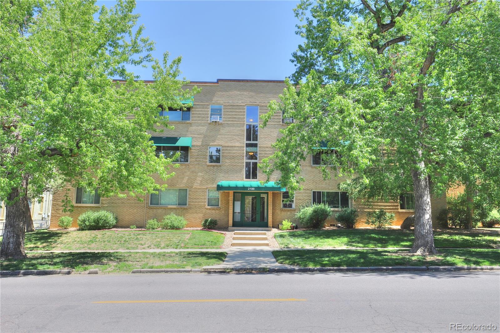 City Park West Denver Condo / Townhome | MLS #: 74743652100 N Franklin Street 8, Denver Beds: 1 Baths: 1 Price: $237,500