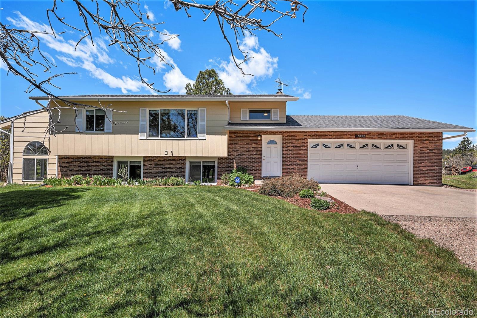 19260 spring valley road, Monument sold home. Closed on 2025-06-30 for $585,000.