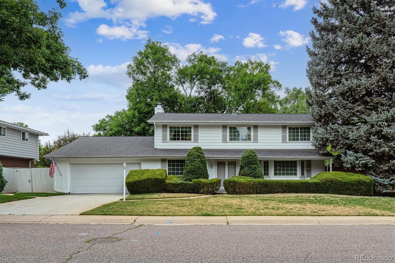 Columbine Knolls Littleton Home | MLS #: 60757247129 S Marshall Street, Littleton Beds: 3 Baths: 4 Price: $745,000