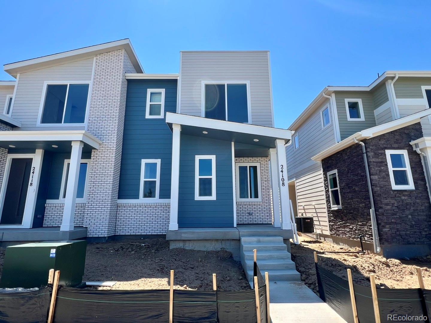 Aurora Highlands Aurora Home | MLS #: 585528624108 E Warm Springs Avenue, Aurora Beds: 3 Baths: 3 Price: $424,950