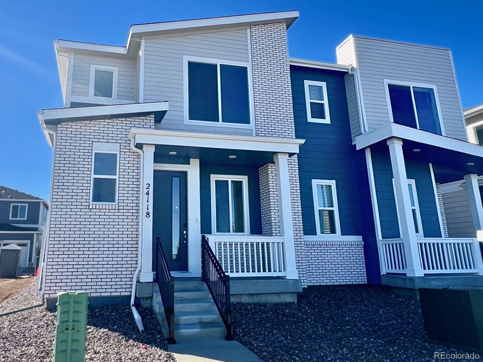 Aurora Highlands Aurora Home | MLS #: 582175724118 E Warm Springs Avenue, Aurora Beds: 3 Baths: 3 Price: $424,950