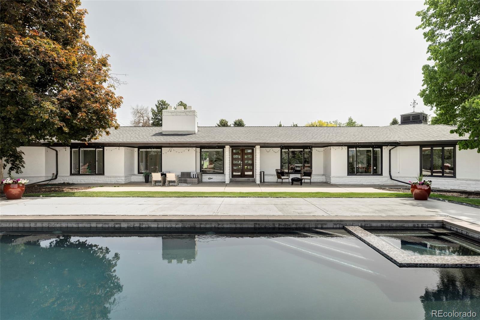 3801 s albion street, Englewood sold home. Closed on 2025-07-16 for $2,175,000.