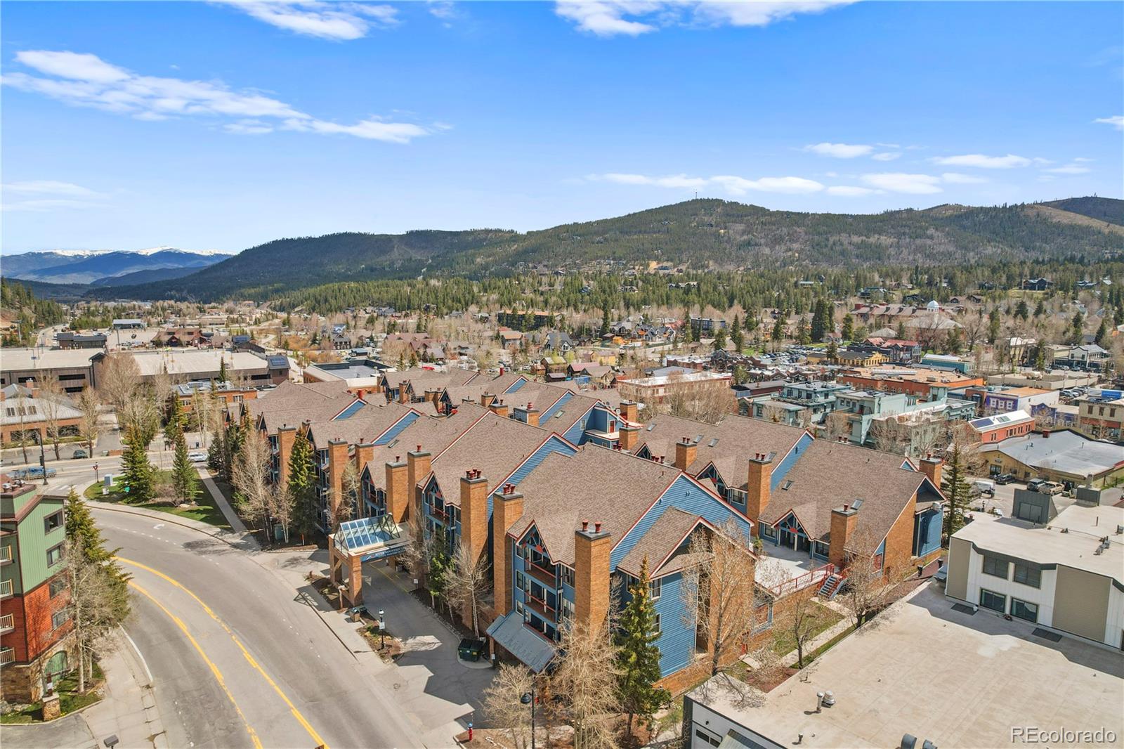 River Mountain Lodge Breckenridge Condo / Townhome | MLS #: 4854534100 S Park Avenue E312, Breckenridge Beds: 1 Baths: 2 Price: $760,000