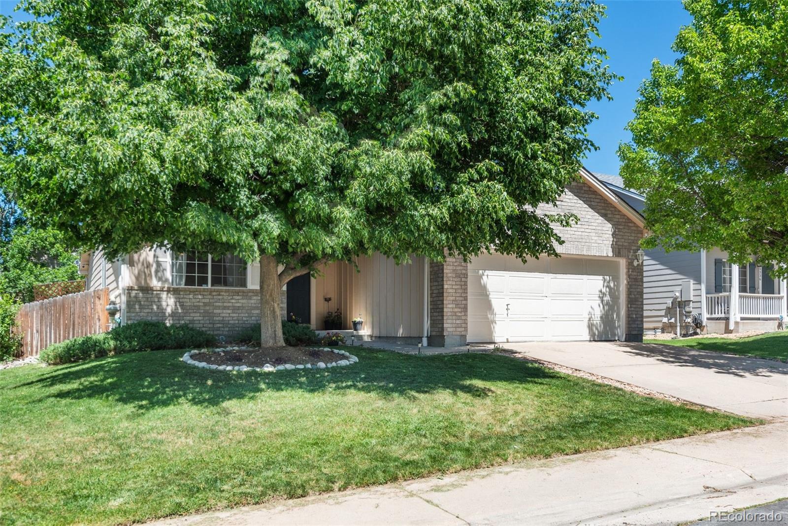 Park View Meadows Centennial Home | MLS #: 26382365332 S Lisbon Way, Centennial Beds: 4 Baths: 2 Price: $565,000