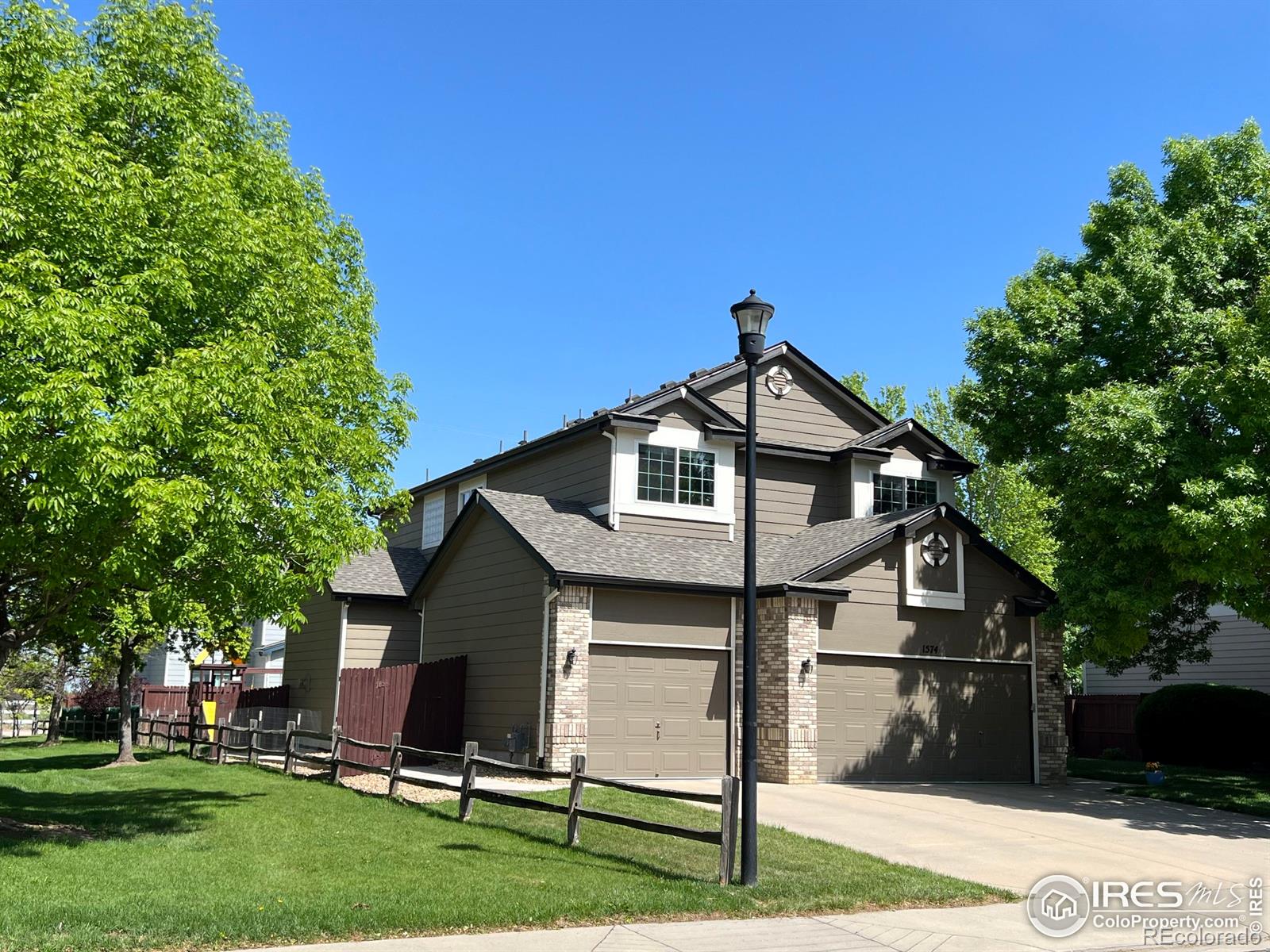 Quail Crossing Longmont Home | MLS #: 45678910349981574  Goshawk Drive, Longmont Beds: 4 Baths: 3 Price: $720,000