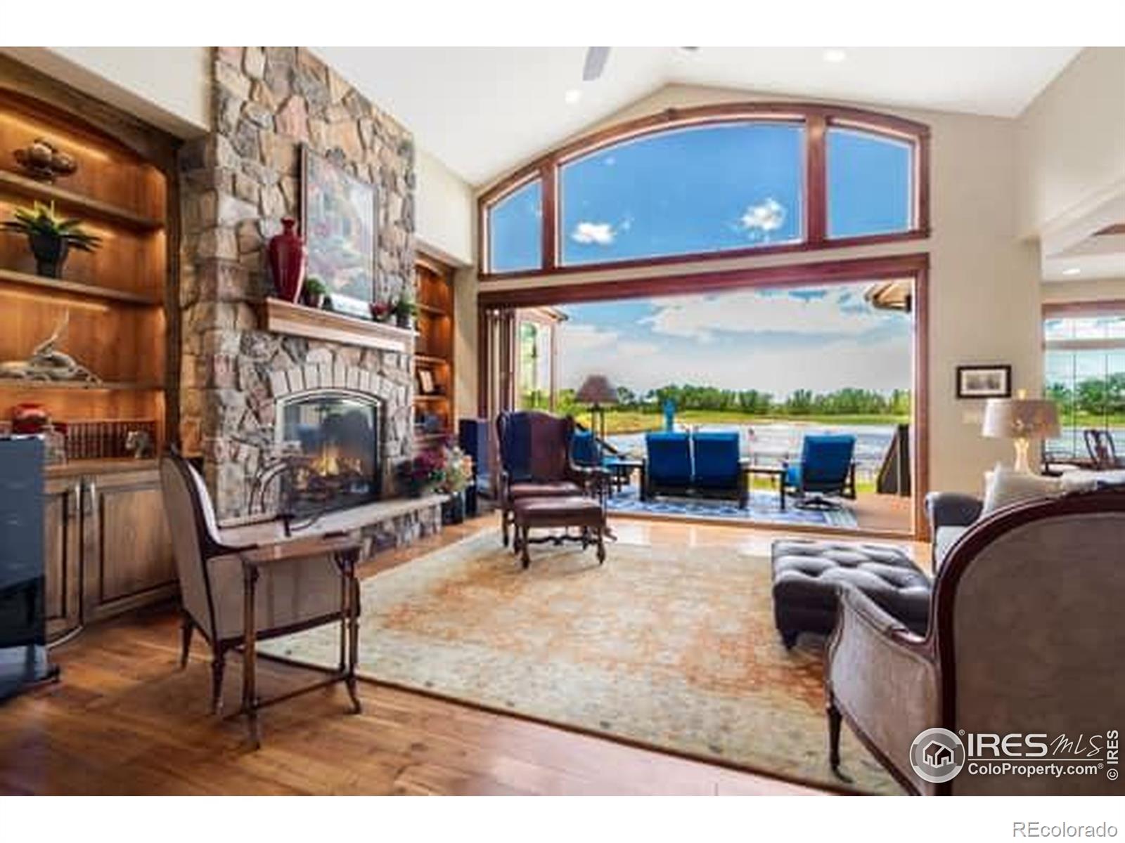 1812  Seashell Court, windsor MLS: 4567891035071 Beds: 3 Baths: 5 Price: $2,100,000