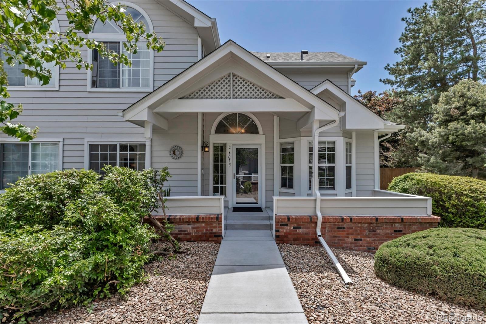 Meadow Hills Aurora Condo / Townhome | MLS #: 35024024013 S Carson Street C, Aurora Beds: 4 Baths: 3 Price: $450,000