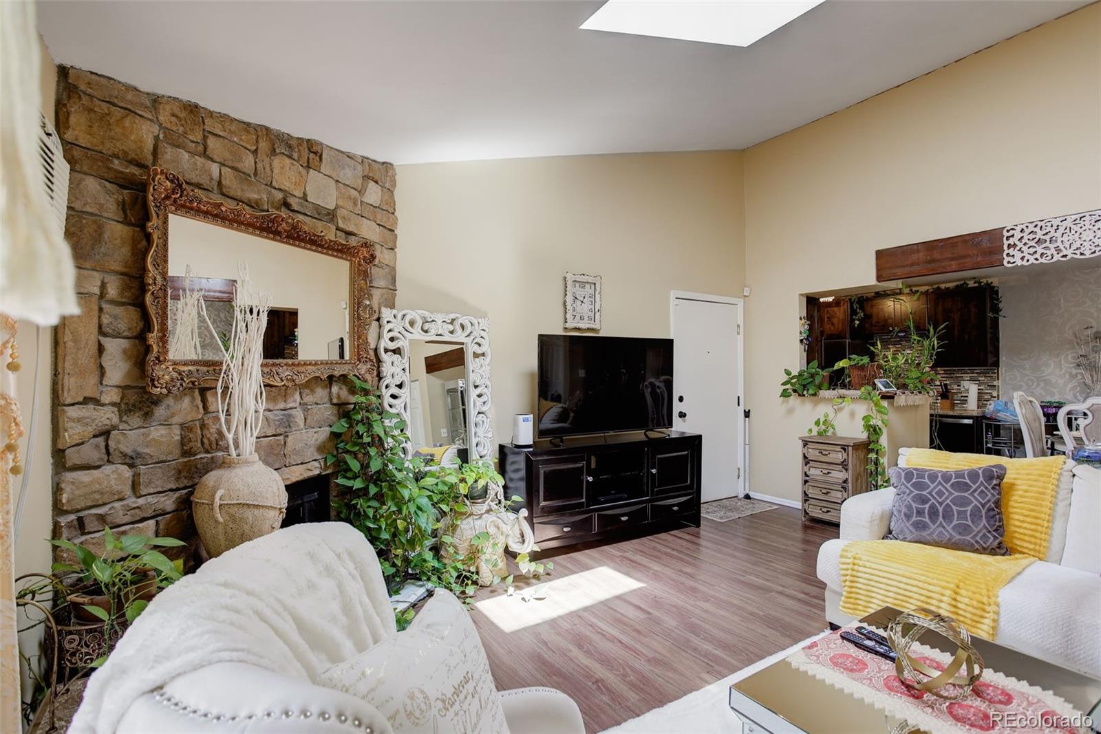 Oak Park Denver Condo / Townhome | MLS #: 295707610150 E Virginia Avenue 18-302, Denver Beds: 2 Baths: 2 Price: $229,900