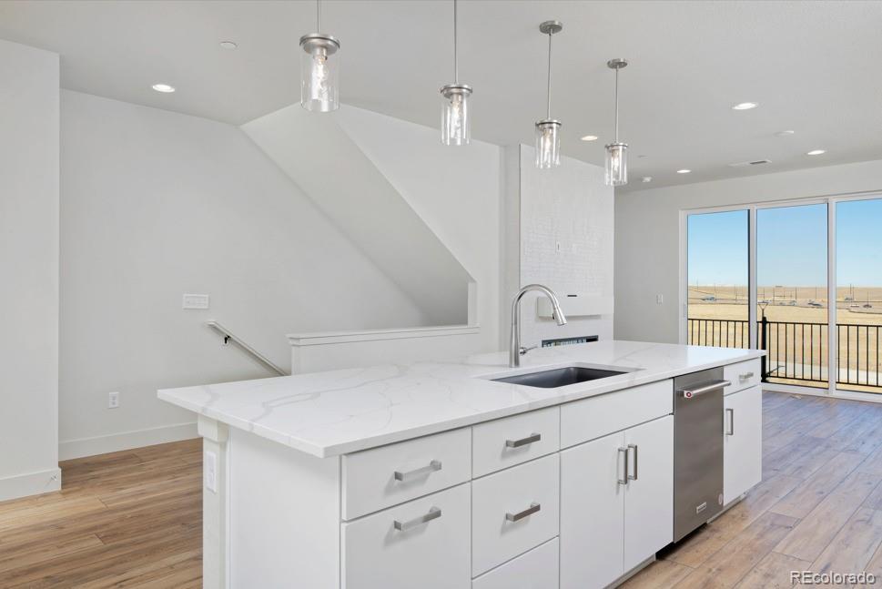 Ridgegate Lone Tree Condo / Townhome | MLS #: 530737610860  Lyric Street , Lone Tree Beds: 2 Baths: 3 Price: $624,500