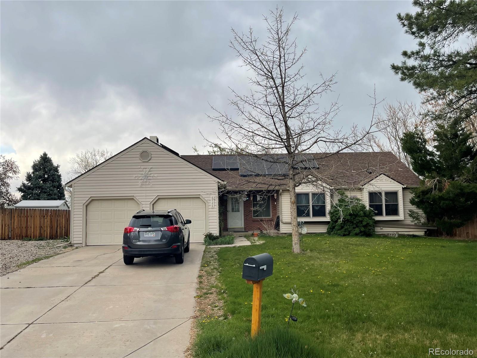 6726 S Dahlia Court, centennial MLS: 3350745 Beds: 3 Baths: 3 Price: $0