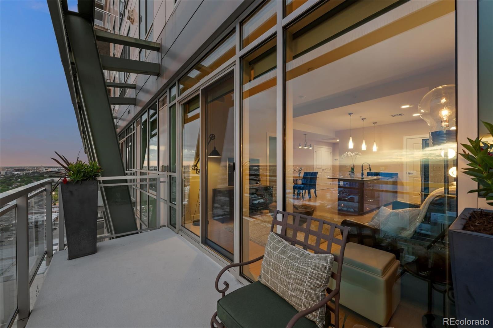 Clements Denver Condo / Townhome | MLS #: 68743492001  Lincoln Street 2412, Denver Beds: 1 Baths: 2 Price: $435,000