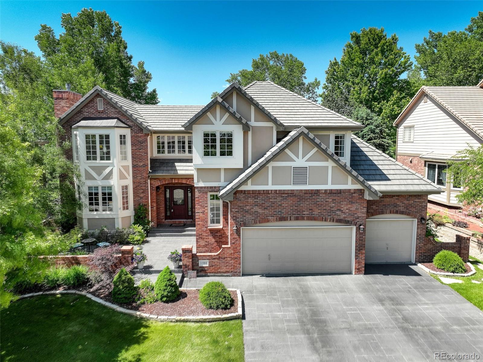 Bear Creek Lakewood Home | MLS #: 797739211904 W Auburn Drive, Lakewood Beds: 5 Baths: 5 Price: $1,395,000