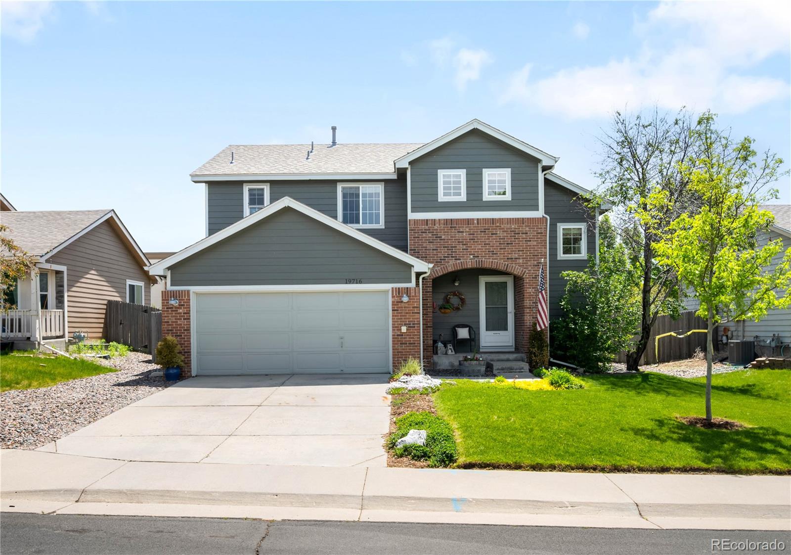 Country Meadows Parker Home | MLS #: 851371019716  Glendale Lane, Parker Beds: 3 Baths: 4 Price: $575,000
