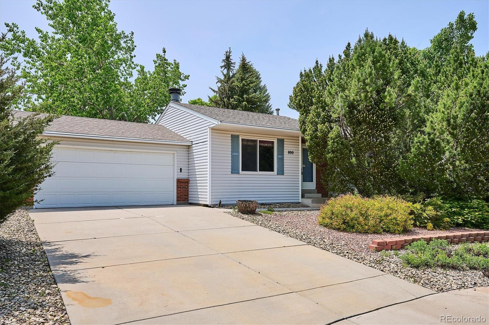Castle North Castle Rock Home | MLS #: 6408979800  Park View Place, Castle Rock Beds: 3 Baths: 2 Price: $525,000