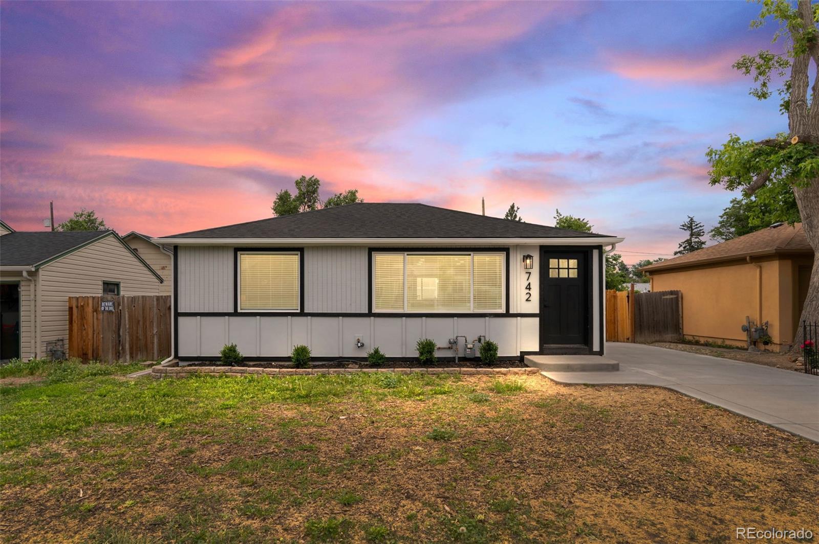 742  hanover street, Aurora sold home. Closed on 2025-09-12 for $449,000.