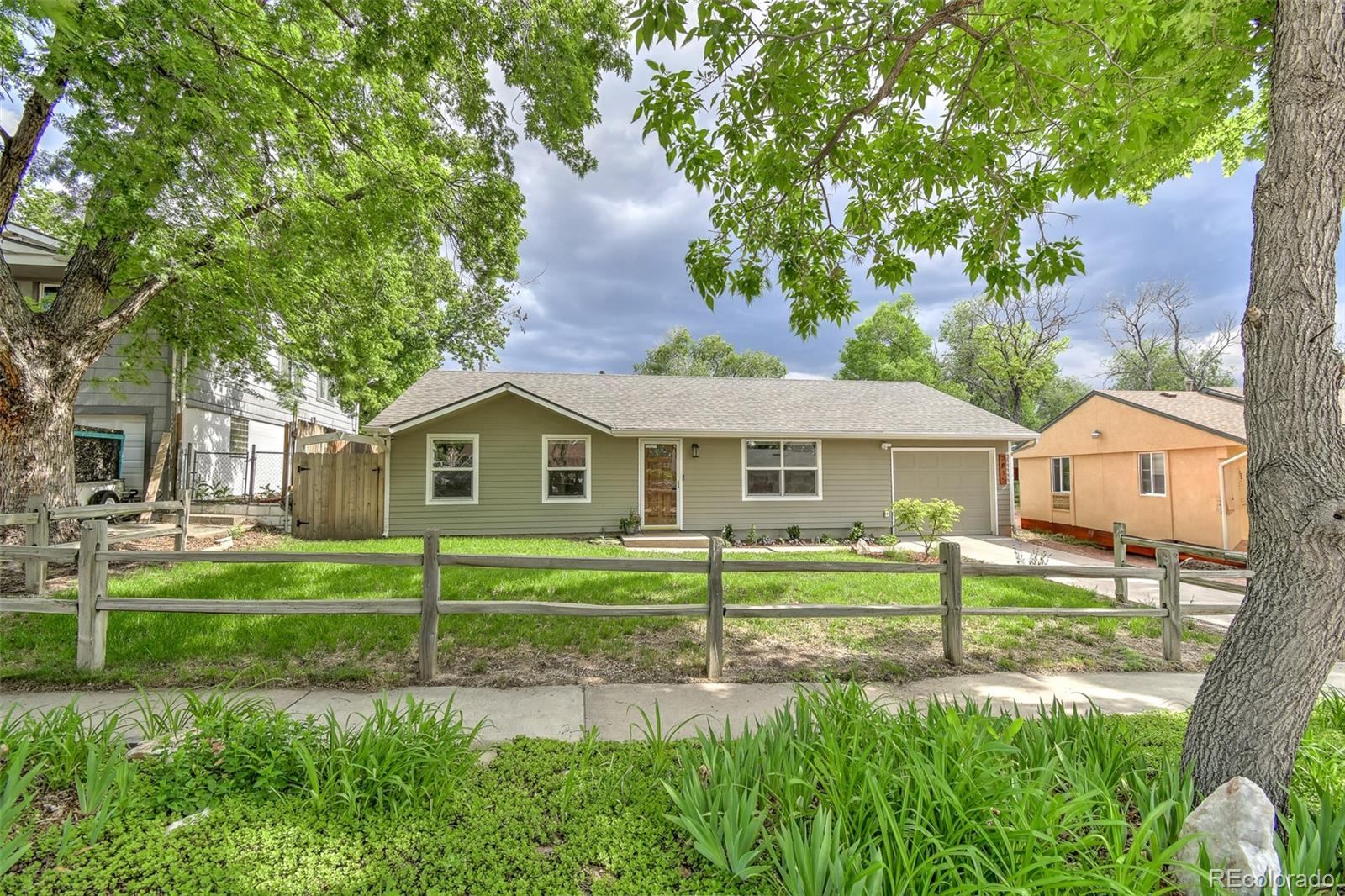 Park Hill Colorado Springs Home | MLS #: 70517872815  Hayman Terrace, Colorado Springs Beds: 2 Baths: 2 Price: $370,000