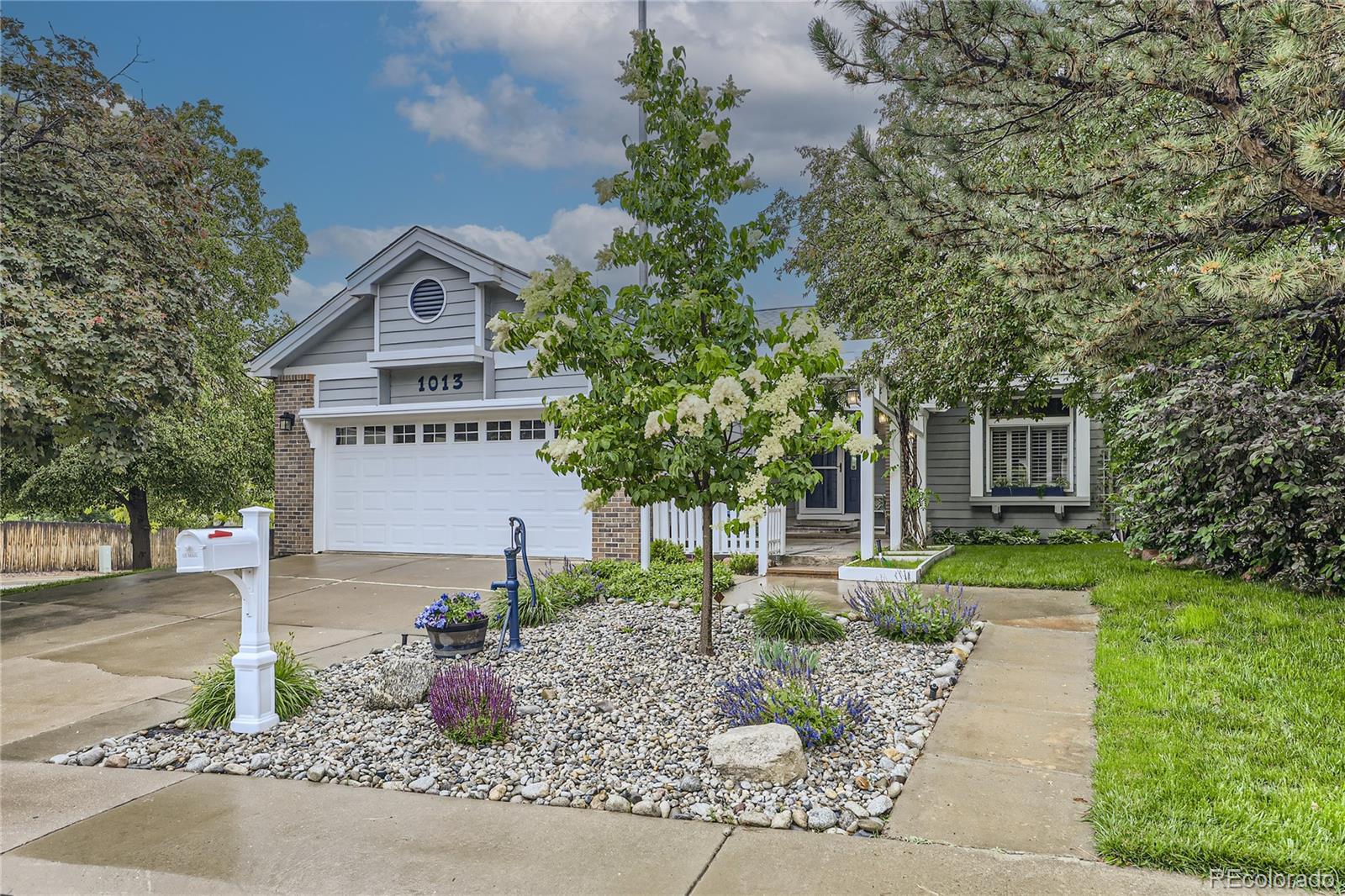 Hunters Glen Thornton Home | MLS #: 49272671013 E 130th Drive, Thornton Beds: 4 Baths: 3 Price: $690,000