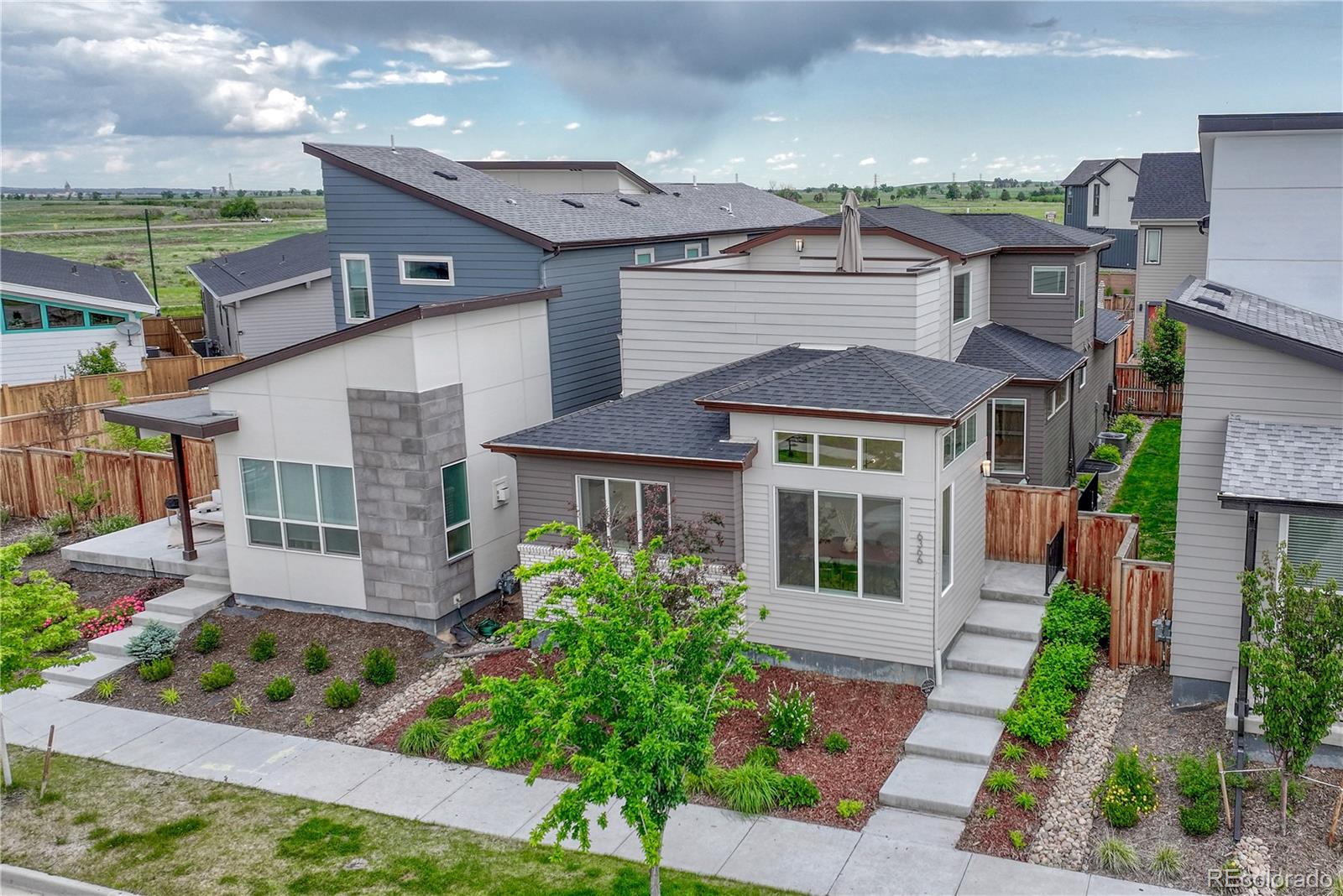 6366 N Emporia Street, denver MLS: 7177851 Beds: 4 Baths: 4 Price: $855,000