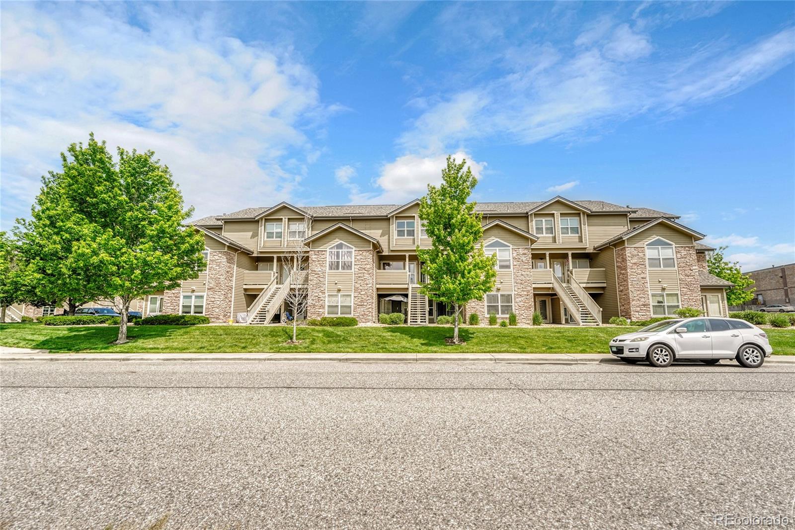 Stone Canyon Aurora Condo / Townhome | MLS #: 91501243261 S Waco Court C, Aurora Beds: 2 Baths: 2 Price: $310,000