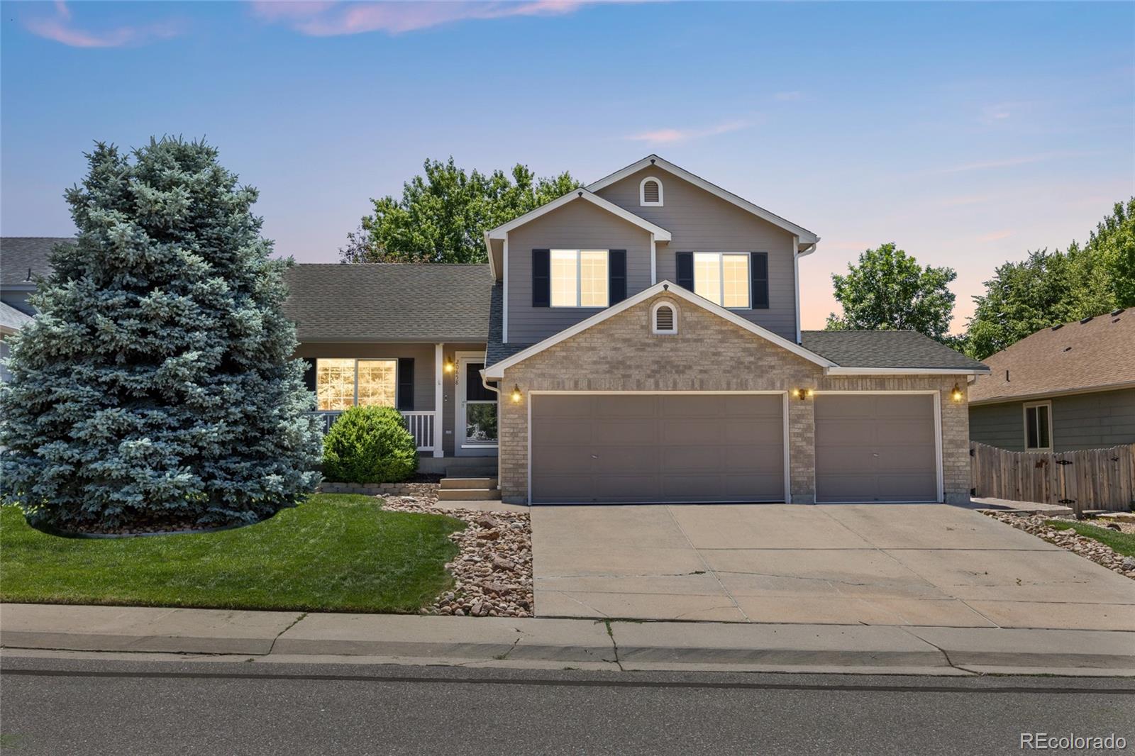 20858 E Progress Avenue, centennial MLS: 8025452 Beds: 3 Baths: 3 Price: $525,000
