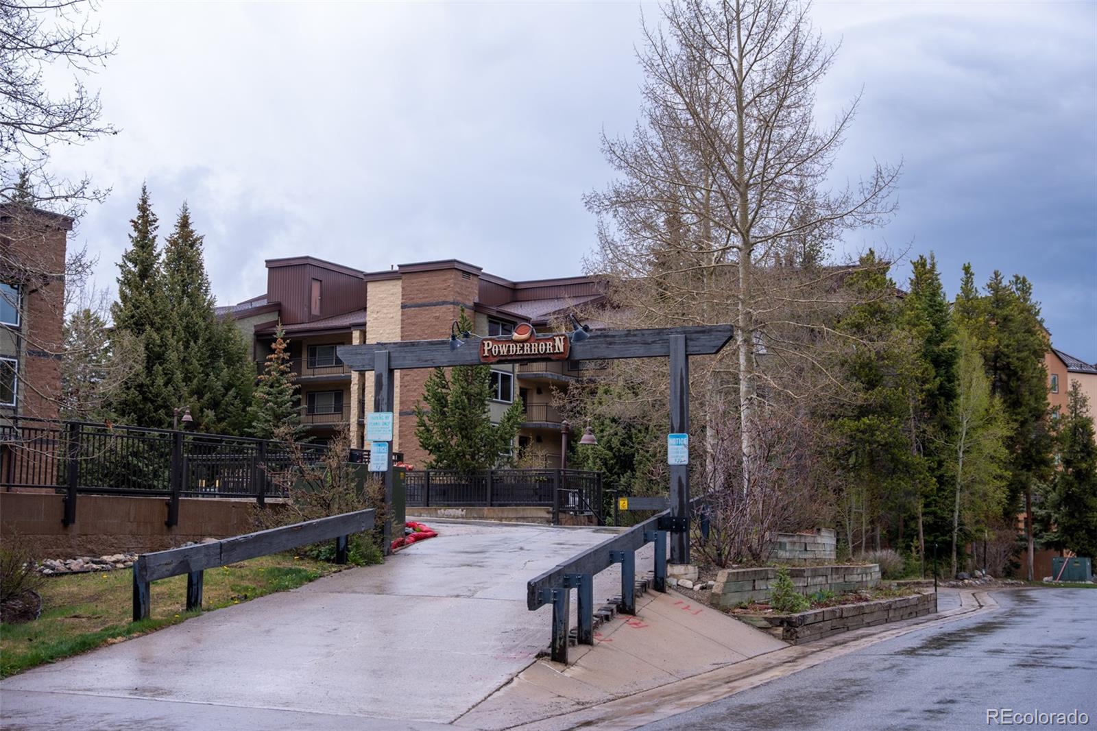 Powderhorn Breckenridge Condo / Townhome | MLS #: 5886864765  Columbine St  C203, Breckenridge Beds: 1 Baths: 2 Price: $899,000