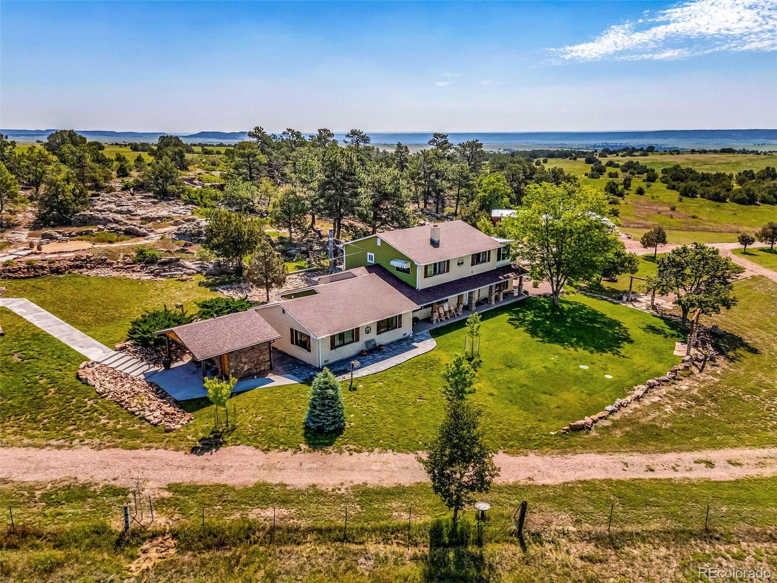 6100 waterbarrel road, Beulah sold home. Closed on 2026-04-20 for $1,100,000.