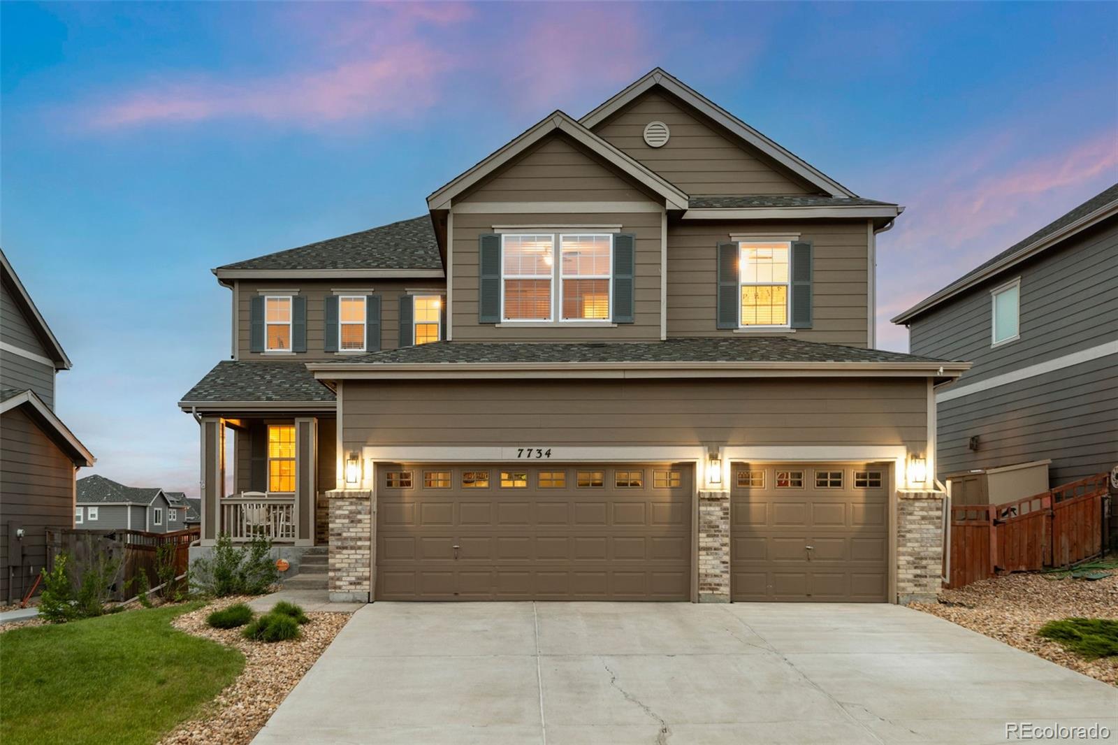 Cobblestone Ranch Castle Rock Home | MLS #: 47965637734  Blue Water Drive, Castle Rock Beds: 6 Baths: 4 Price: $750,000