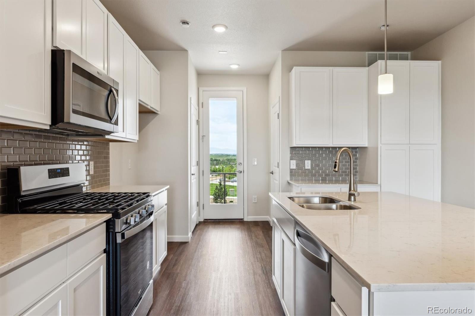  Broomfield Condo / Townhome | MLS #: 8864662457  Interlocken Boulevard 105, Broomfield Beds: 2 Baths: 3 Price: $499,990