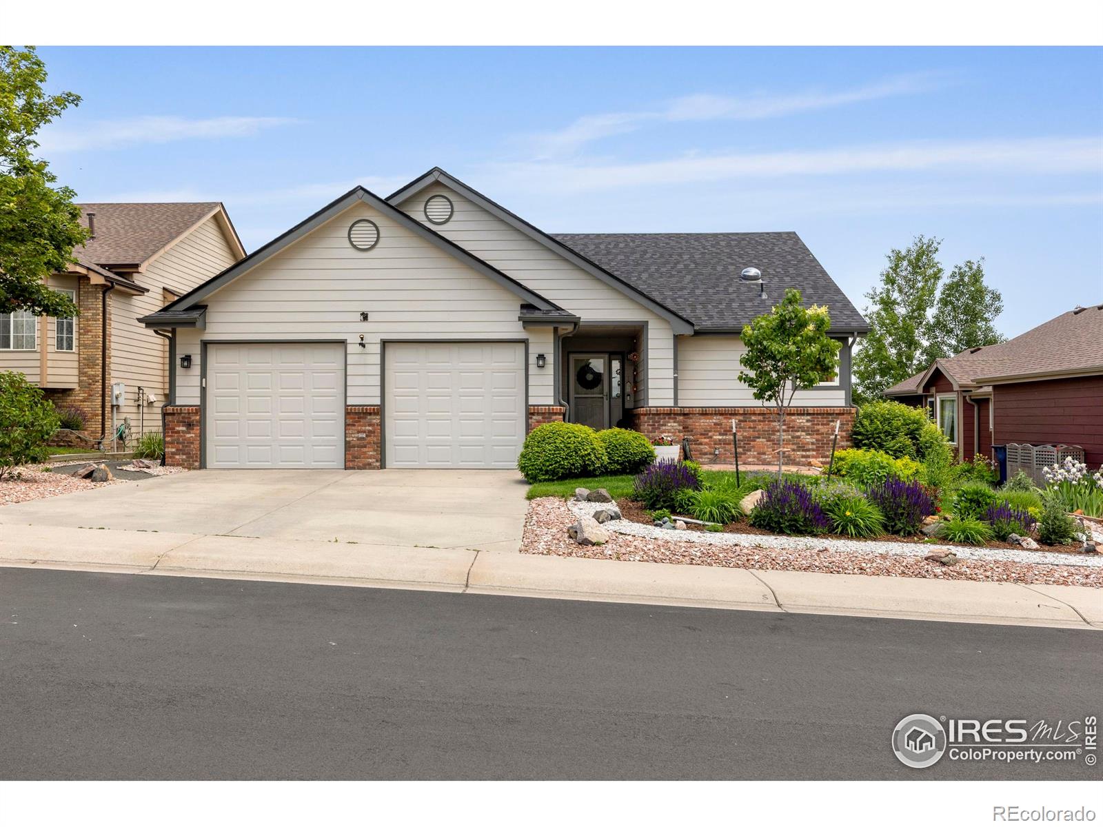 Villas At The Mad Russian Milliken Home | MLS #: 45678910357952325  Birdie Way, Milliken Beds: 3 Baths: 3 Price: $557,000