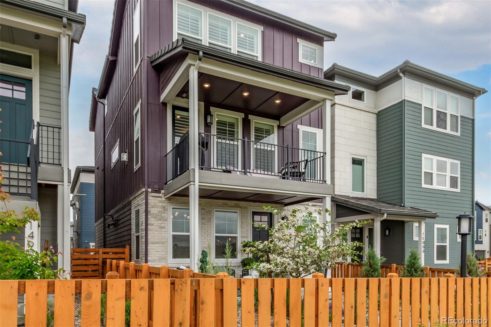 Stepping Stone Parker Home | MLS #: 353688414998  Cast Pebble Circle, Parker Beds: 4 Baths: 4 Price: $685,000