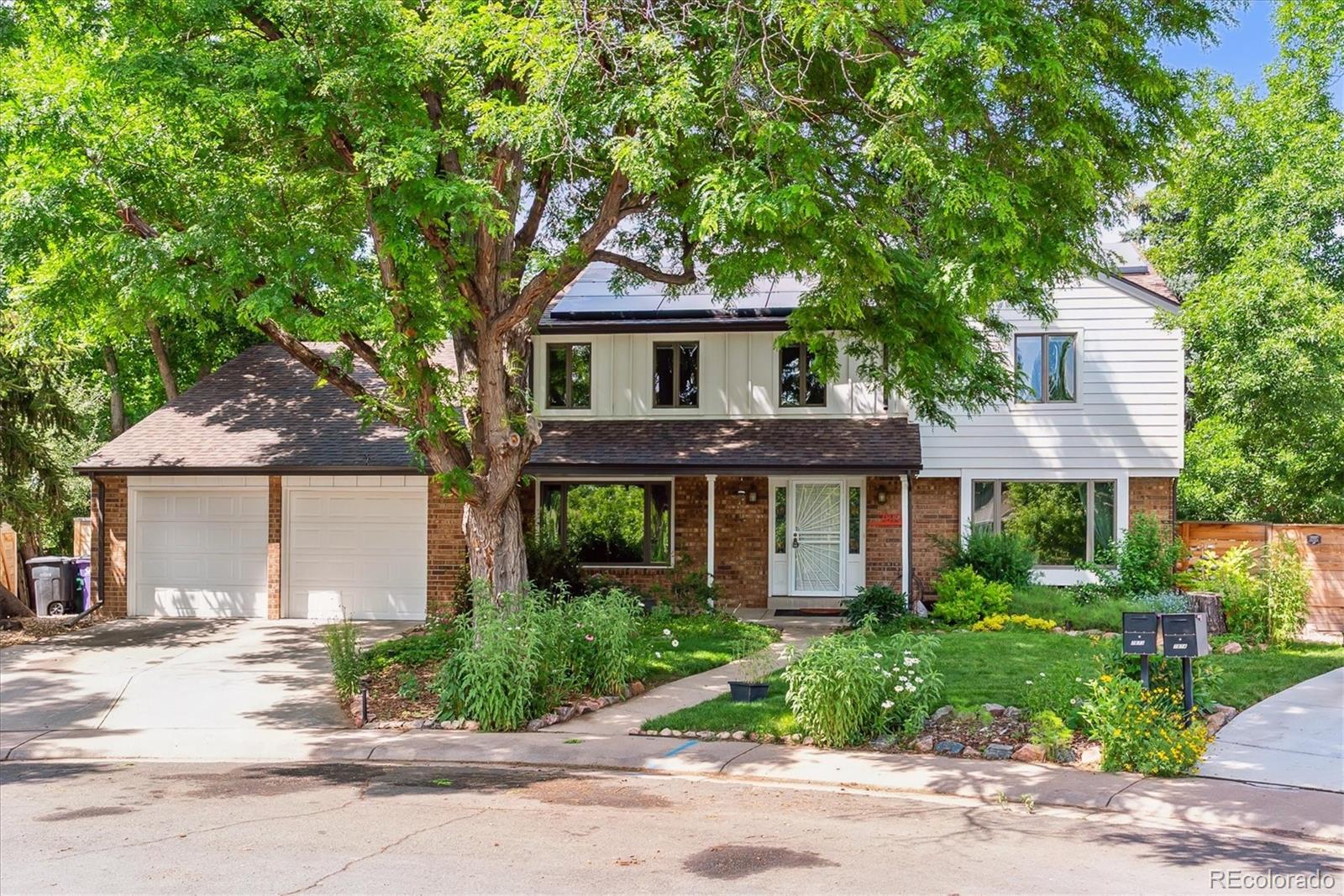 Hutchinson Hills Denver Home | MLS #: 93015067873 E Colgate Place, Denver Beds: 4 Baths: 3 Price: $729,900