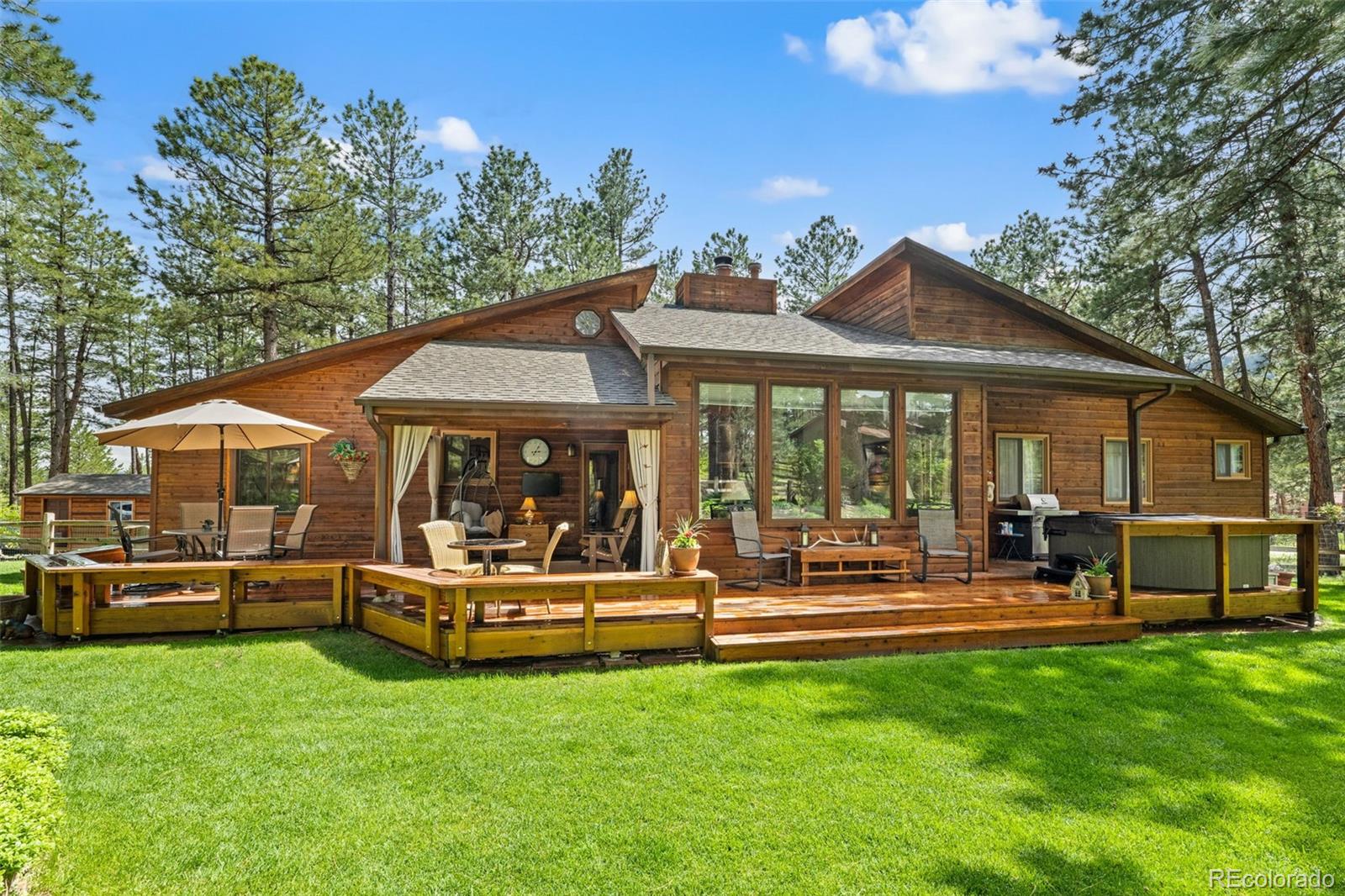  Larkspur Home | MLS #: 27877164407  Delaware Drive, Larkspur Beds: 4 Baths: 3 Price: $879,000