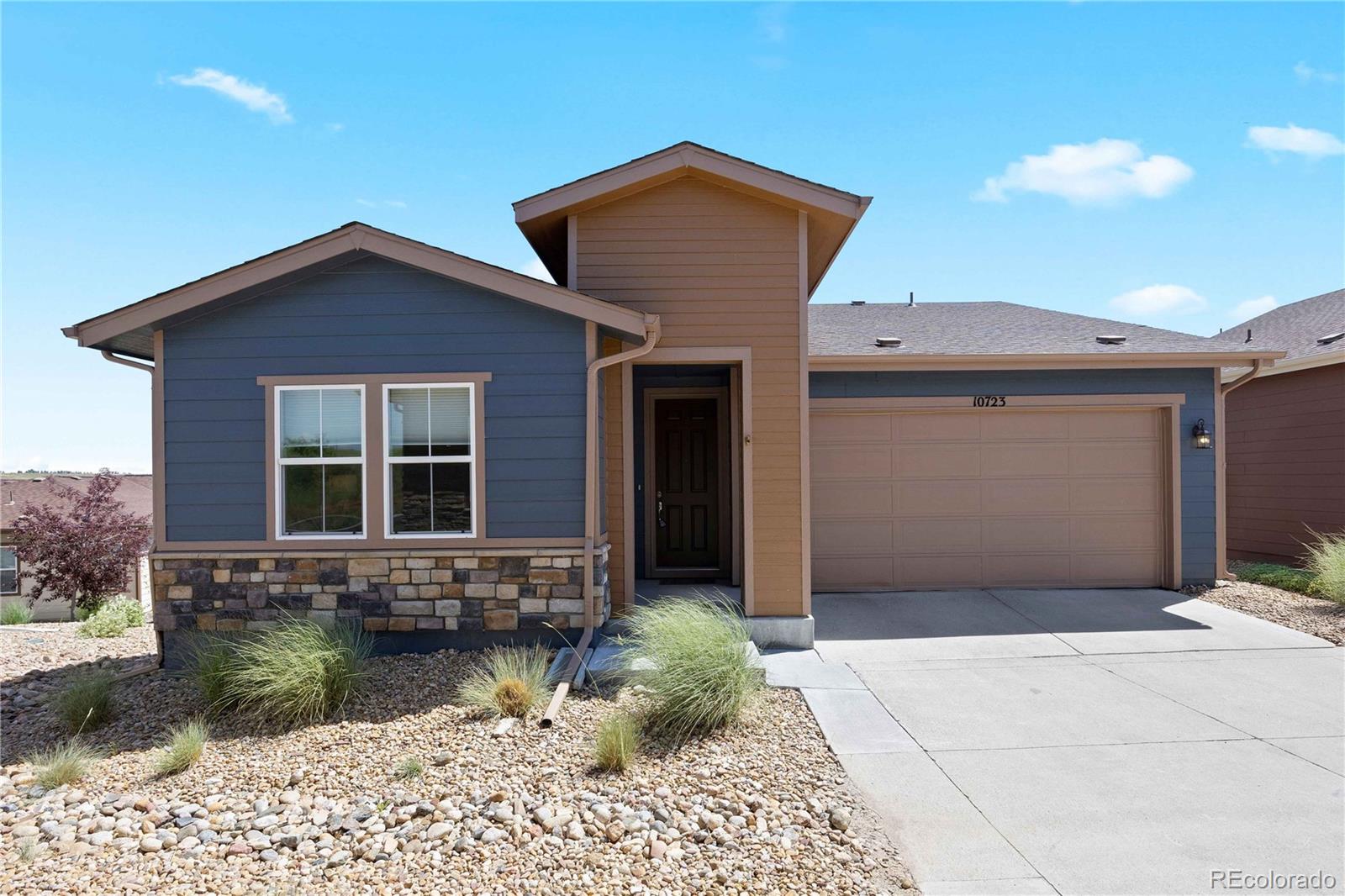 10723 N Montane Drive, broomfield MLS: 7522349 Beds: 2 Baths: 2 Price: $665,000