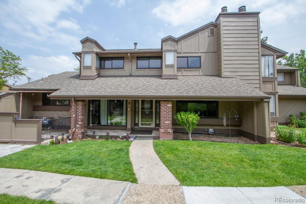 Lochwood Lakewood Condo / Townhome | MLS #: 813756510652 W Florida Avenue D, Lakewood Beds: 3 Baths: 3 Price: $450,000