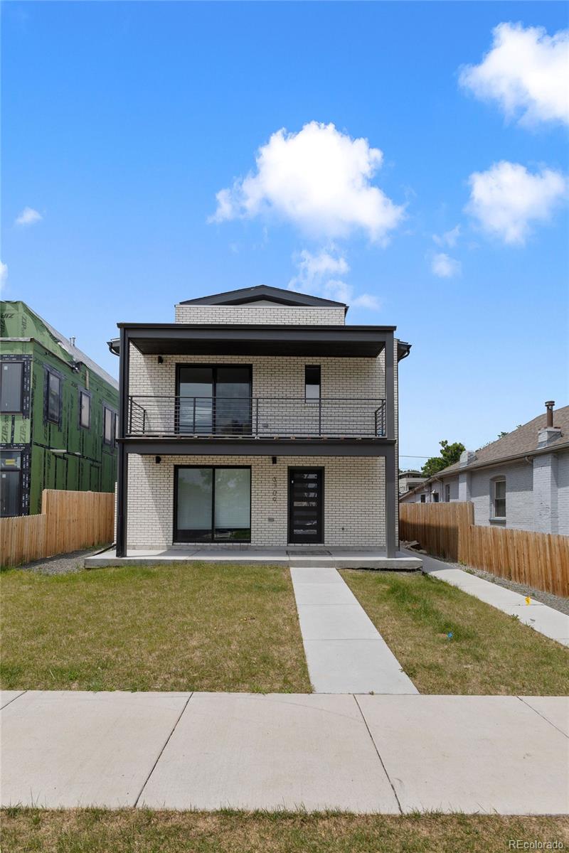 Lohi Denver Condo / Townhome | MLS #: 17403033711  Pecos Street , Denver Beds: 3 Baths: 5 Price: $899,999