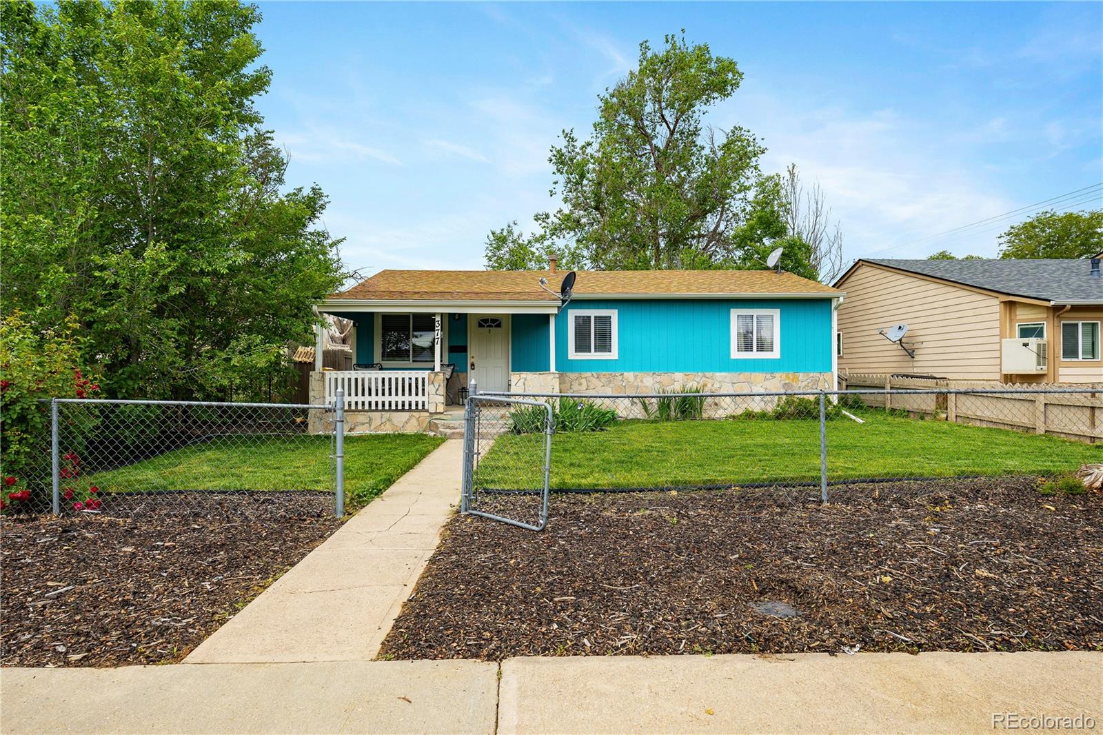 377 N 10th Avenue, brighton MLS: 6858505 Beds: 3 Baths: 2 Price: $389,900